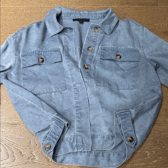 Jane + Delancey Light Wash Denim Utility Shacket Jacket Size Small - Picture 5 of 5